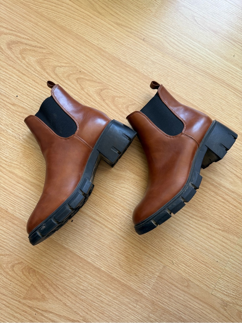 Brown Women Chelsea Boots Size 8